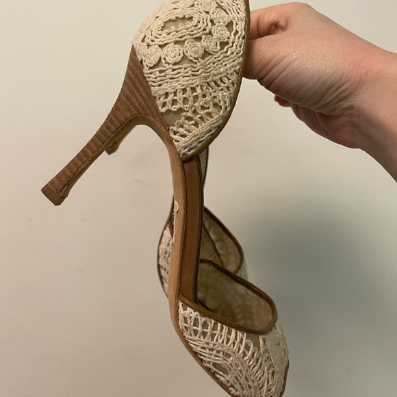 Authentic Manolo Blahnik heels - Picture 4 of 5